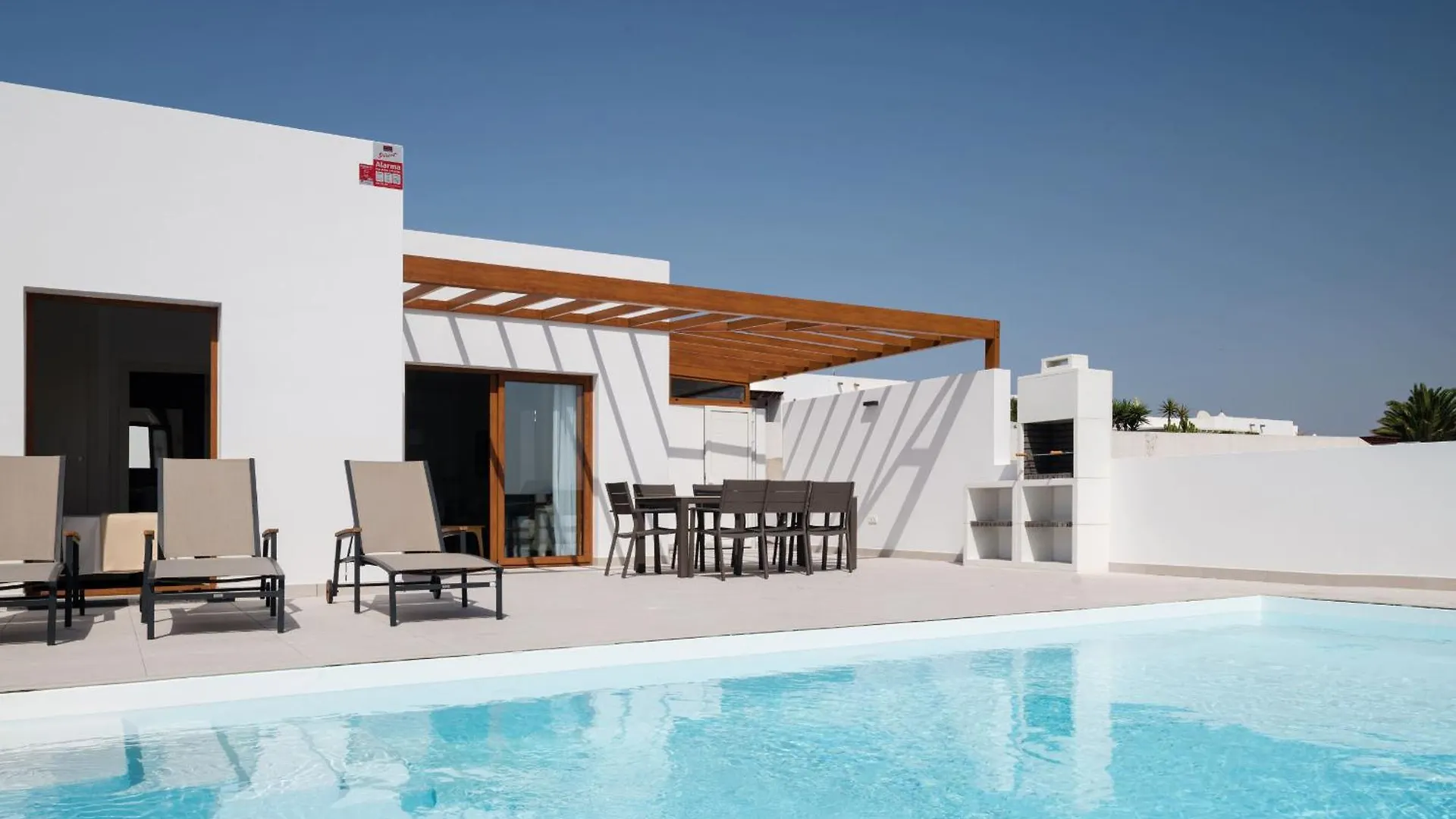 Villa Arbea - Vipvipvillas Playa Blanca  Spain